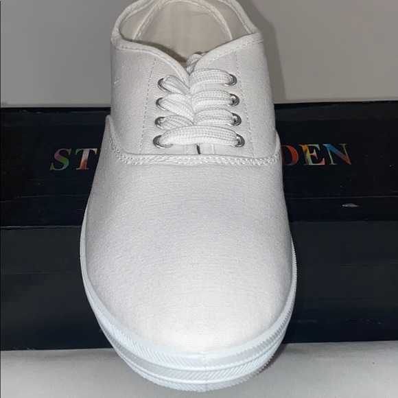 Shoes - Picture 5 of 5